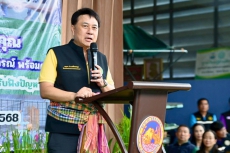 “รมช.นเรศ”หนุนศูนย์ข้าวชุมชนศรีดอนมูล