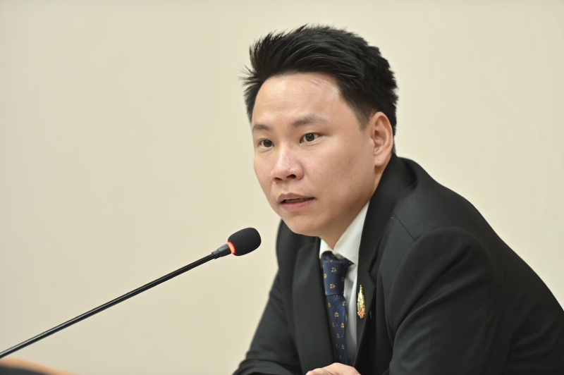 รมช.อรรถกร“ประชุมติดตามความก้าวหน้าการแก้ไขปัญหาการแพร่ระบาดของปลาหมอคางดำ”