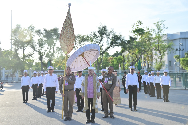 ปลัดเกษตรฯซ้อมย่อยเพื่อเตรียมความพร้อมพระราชพิธีพืชมงคลจรดพระนังคัลแรกนาขวัญ