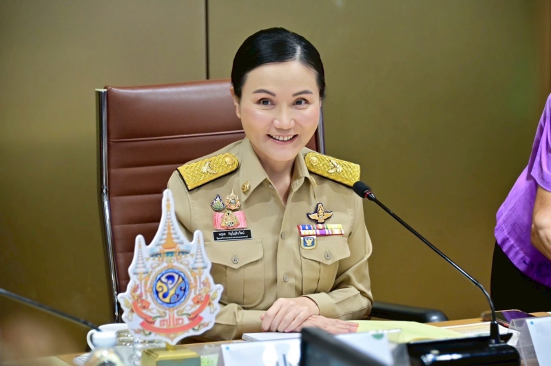 “รมว.นฤมล”โชว์ตัวเลขมอบโฉนดเกษตรครึ่งปี