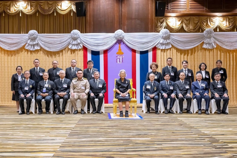 รมช.อามินทร์ และคณะผู้บริหาร กษ. เฝ้ารับเสด็จฯ สมเด็จพระกนิษฐาธิราชเจ้า กรมสมเด็จพระเทพรัตนราชสุดาฯ...