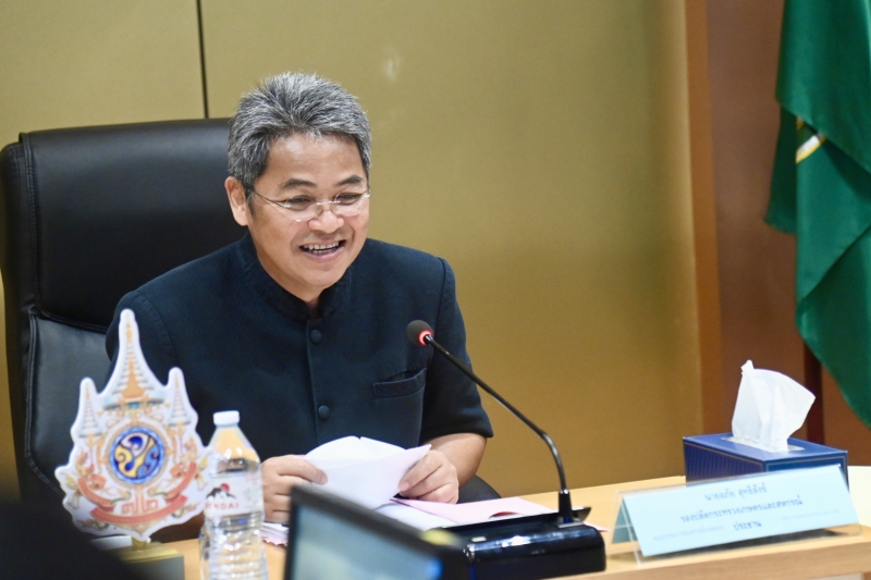 รองปลัดฯอภัยประชุมคณะกรรมการสงเคราะห์เกษตรกร