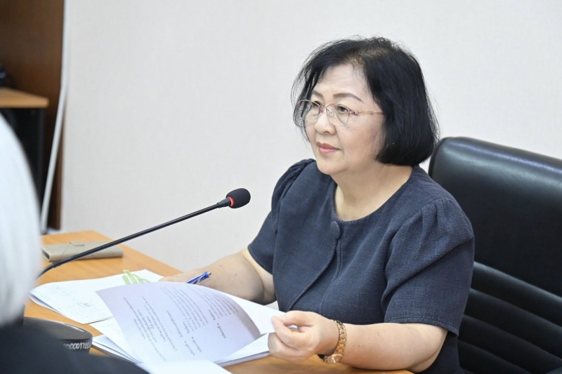 รองปลัดฯทัศนีย์เป็นประธานประชุมคณะกรรมการกลั่นกรองฯ