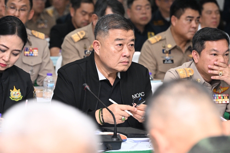 “ปลัดเกษตรฯ”ร่วมปฏิบัติการฝนหลวง