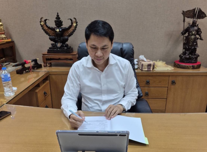 รองปลัดฯกฤษเข้าร่วมการประชุมคณะอนุกรรมการสรรหากรรมการผู้ทรงคุณวุฒิในคณะกรรมการการยางแห่งประเทศไทย
