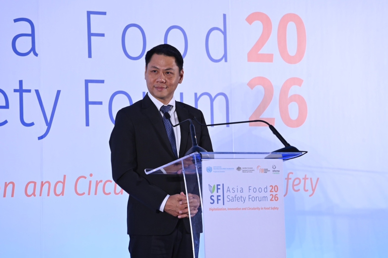 รองปลัดกฤษร่วมกล่าวสุนทรพจน์เปิดงานงาน