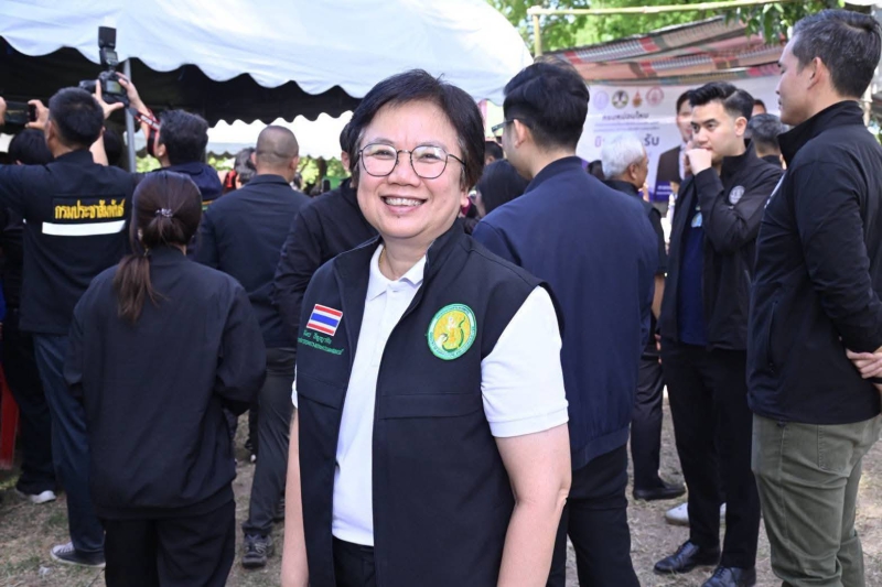 หัวหน้าผู้ตรวจราชการกระทรวงเกษตรและสหกรณ์ ลงพื้นที่ติดตามงานร่วมกับรัฐมนตรีช่วยว่าการกระทรวงเกษตรและสหกรณ์ ณ ศูนย์หม่อนไหมเฉลิมพระเกียรติฯ จังหวัดนครราชสีมา อำเภอเมืองนครราชสีมา จังหวัดนครราชสีมา