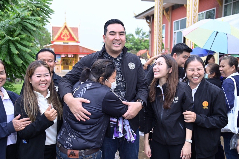 “รมช.วัชระพล”ติดตามความก้าวหน้าโครงการขุดลอกแก้มลิงหนองแสง