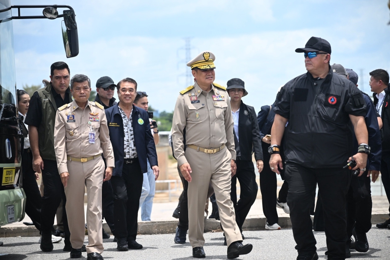 “สุริยะ” สั่งรับมือฝนใต้ ลงพื้นที่ติดตามการบริหารจัดการน้ำ เร่งซ่อมคลอง ร.1–ขุดลอกคลองสำคัญ...