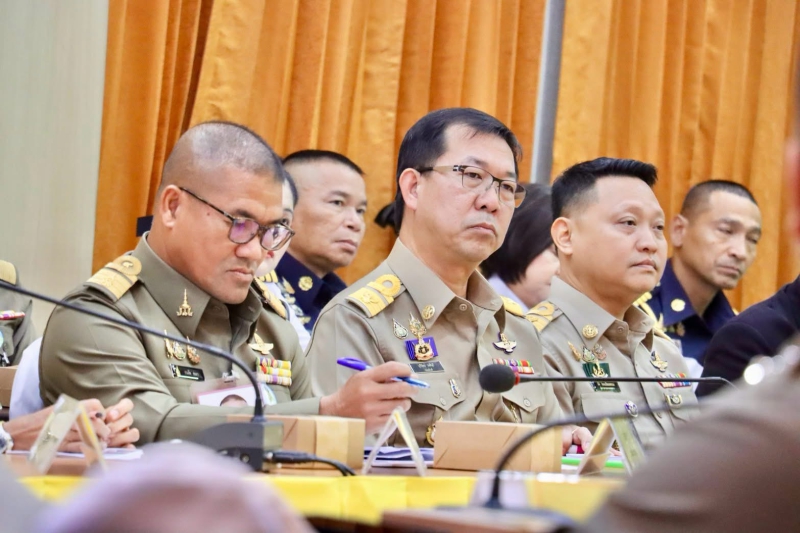 นายธิติ โลหะปิยะพรรณ ผู้ตรวจราชการกระทรวงเกษตรและสหกรณ์ เขตตรวจราชการที่ 9 ลงพื้นที่ติดตามการดำเนินงานโครงการอันเนื่องมาจากพระราชดำริในพื้นที่จังหวัดปราจีนบุรี ร่วมกับองคมนตรี