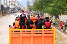 “รองนายกฯธรรมนัส”นำกำลังกระทรวงเกษตรฯ