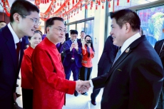 รมว.ธรรมนัสร่วมเฉลิมฉลองตรุษจีนปีม้า