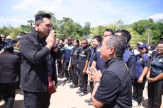 รมช.เกษตรฯนำทีมลงพื้นที่โคราช