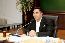 “รมช.วัชระพล”เร่งขับเคลื่อนอุตสาหกรรมกุ้งไทยทั้งระบบ