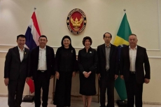 รองปลัดเกษตรฯนำคณะเข้าพบเอกอัครราชทูต