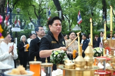 ปลัดเกษตรฯเข้าสักการะสิ่งศักดิ์สิทธิ์ประจำกระทรวงฯ